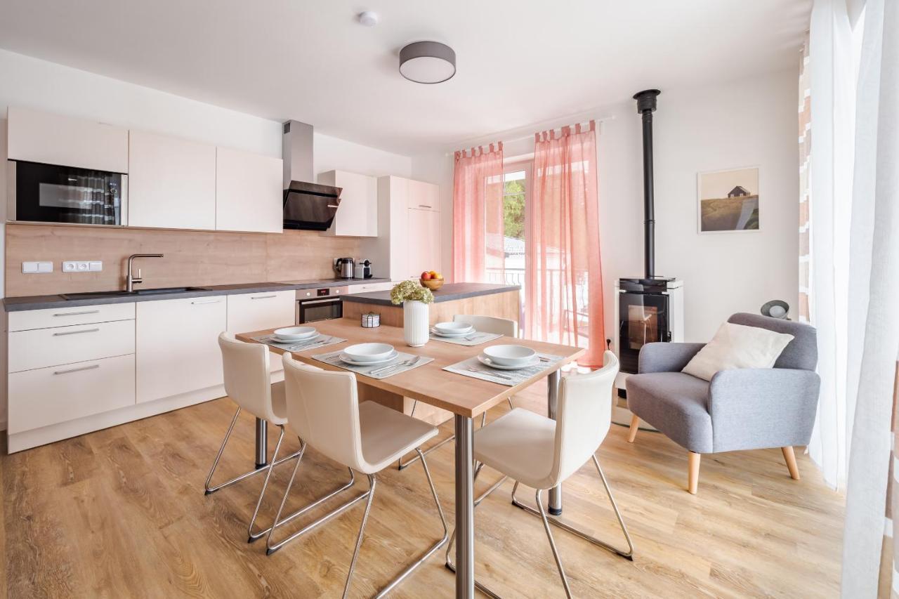 Deluxe Apartment Lipno - Lake Side Village, Frymburk Nad Vltavou Buitenkant foto