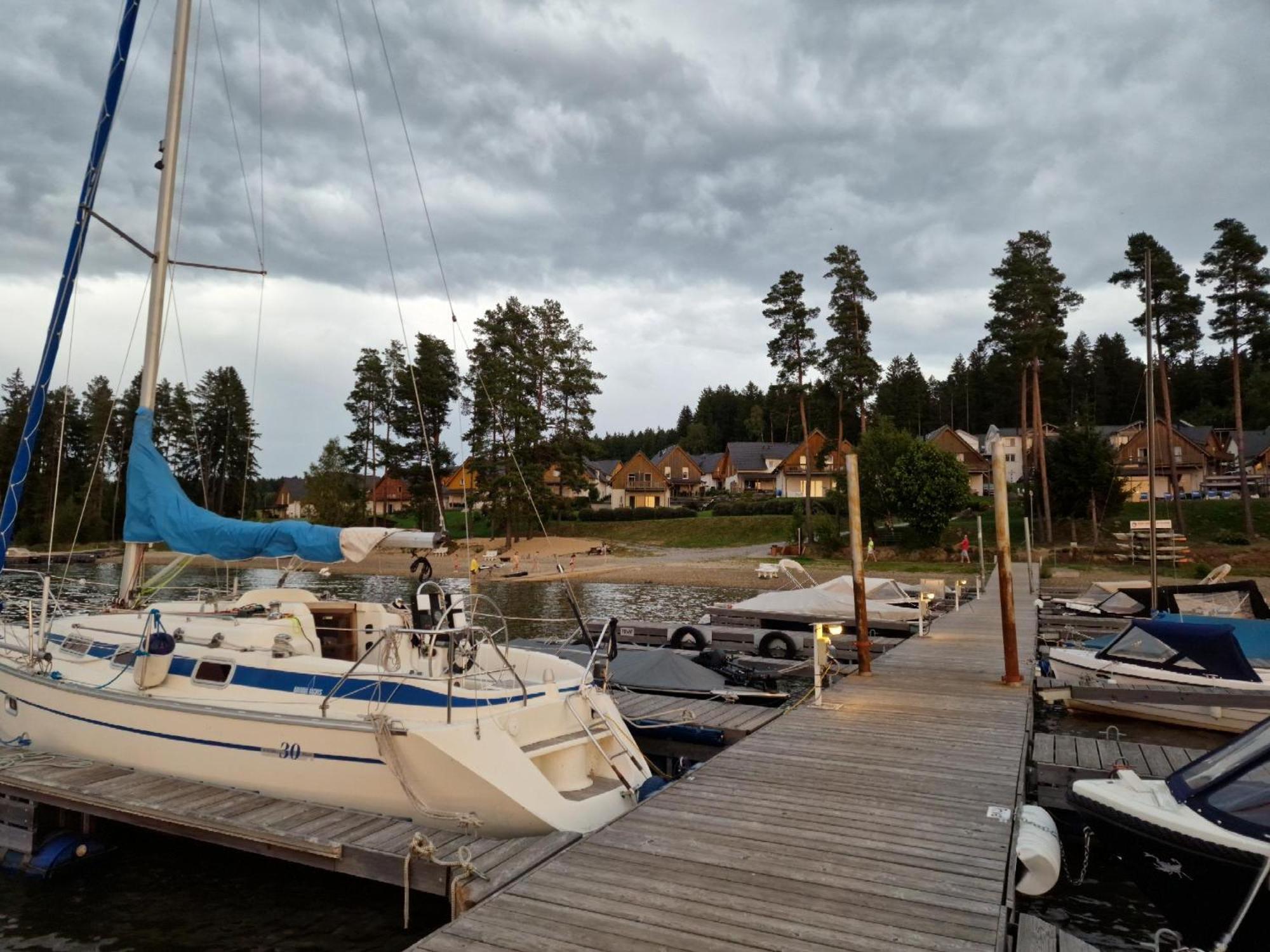 Deluxe Apartment Lipno - Lake Side Village, Frymburk Nad Vltavou Buitenkant foto